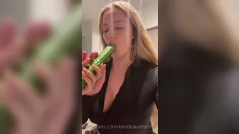 Kendra Karter aka kendrakarter onlyfans Record show web model