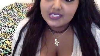 marcelinee jerking off to music