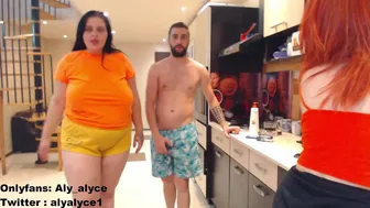 aly_alyce chaturbate Shy Mummy Twirling Elastic Ass