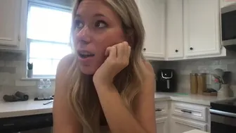 texas_blonde chaturbate Gorgeous slut seduces with big shapes