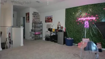 pr3ttyp1nkpussy chaturbate Blonde darling seductively rubs her cunt