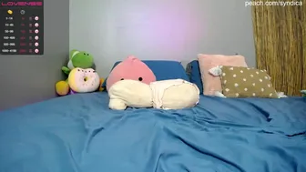 syndica chaturbate Appetizing slut furiously shoves vegetables in her cunt