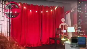 monkeylina chaturbate Excellent skin in glasses sucks dildo