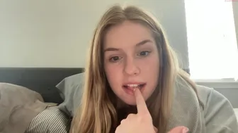 innocentfreakylittleone chaturbate Exquisite kurva masturbates relish anus