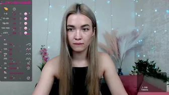 yourvirusqueen chaturbate The stubborn kral fucks herself with a phallus