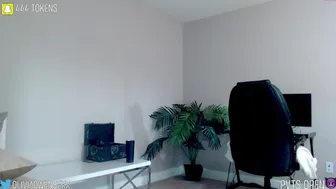 oliviaowens chaturbate Wonderful shlendra masturbating sex toys