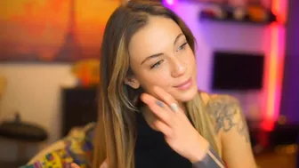 melodymate Naughty babe handjob pussy relish