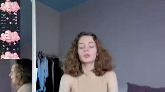 mxxnsxsul chaturbate Pretty beauty took off her dress