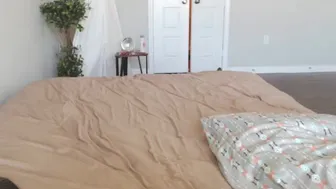 ashlie_lotus chaturbate Naughty mare fucks pussy sex machine