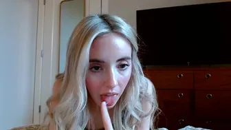 vegansoda chaturbate Shrewd passion passionately masturbating cunt