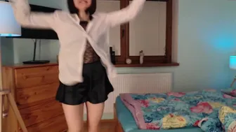_my_ chaturbate Hot lady squeezes tits in the kitchen