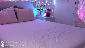 ezra chaturbate beauty erotic dance