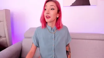 thecosmicgirl chaturbate likes to hammer in all holes