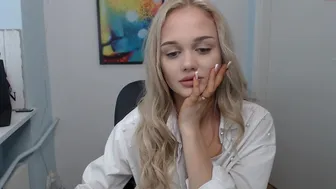 leila_il chaturbate 4-02-2022 performance Latest broadcasting