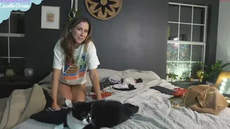 livanddrew chaturbate Young trash masturbates shaved pussy