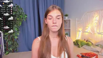 lily_lovelyy chaturbate sexy bitches