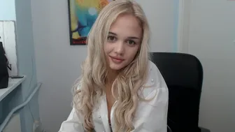 leila_il chaturbate Hot passion fucks pussy with phallus