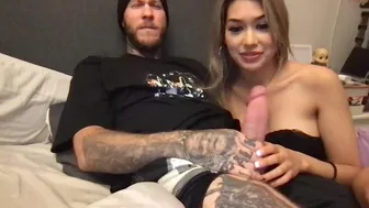 johnnyandjameson chaturbate beauty and slag