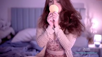 jillikins chaturbate Cute doll communicates in fries