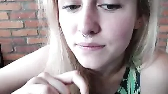 oddrosebud Beauty in socks jerks off pussy