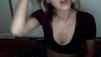 gypsyriley Busty babe shows off natural gifts
