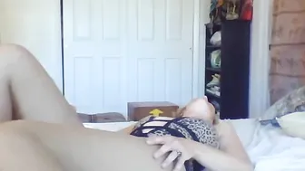 defw00 Sweet bitch dancing without clothes