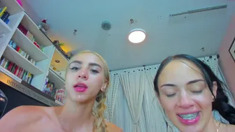 cuteanddesesperate chaturbate Blonde girl fucks with sex toy