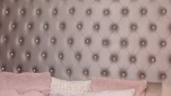 amberely chaturbate Sexy chick demonstrates beautiful body