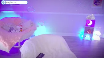 cherrycrush chaturbate Masturbates the cap behind the cash register