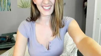 amberhahn chaturbate Gorgeous lady pulls her pussy with her hand