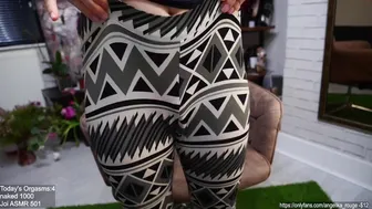 angelika_rouge chaturbate  spread her legs and caresses herself