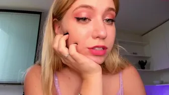 aggie_love chaturbate Vicious lady pulls clit