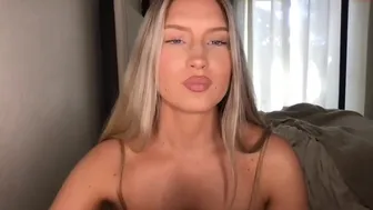 thezabrina chaturbate Adorable passion masturbating pussy