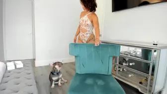 theislandgirl Plump woman caresses nipples and plays with phallus