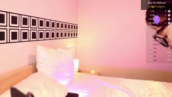 candymoore_ Great bitch wore a mask and fucks with a toy