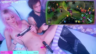 amberlaray In just one bra found her long friend and immediately decided to use it-