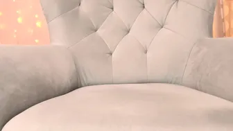 artmaya  cumming heavily