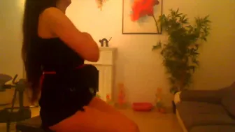 poppynaked Vicious lady pulls clit