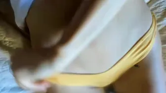 ava____ Gorgeous beast jumping on a dildo