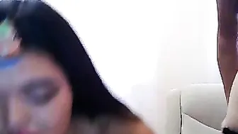 leila_lo Cute mare fucks sex toy
