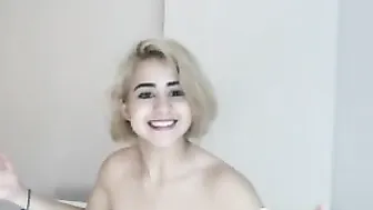 hippymia Blonde chick relish fucks the cap