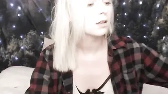 lillexie Slutty ladies lick pussy