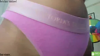 vinnlow Sexual passion pulls pussy phallus