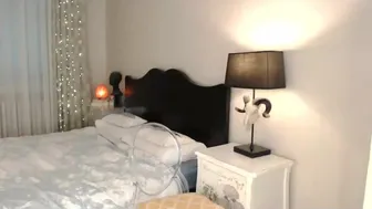 lanaivans Desired chick caresses juicy holes