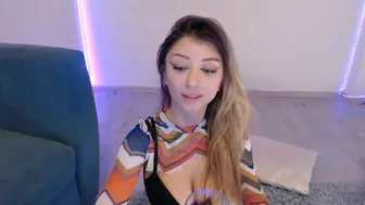 elissa25_ Putana has fingers