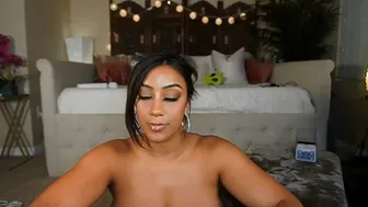 ariana_gray 2-01-2022 performance Camcording