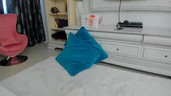 emmazing_ Depraved beauty masturbates pussy