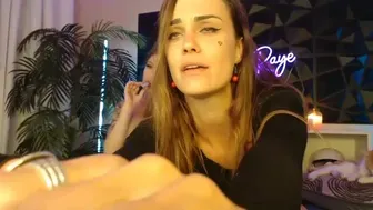 audrylikes Shy model masturbates cunt
