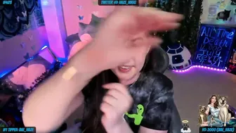 nikki_haze Cute chick fucks with a soft toy