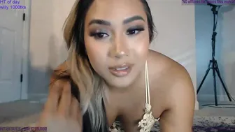 exoticlilyxo Crazy woman masturbating cunt with hand